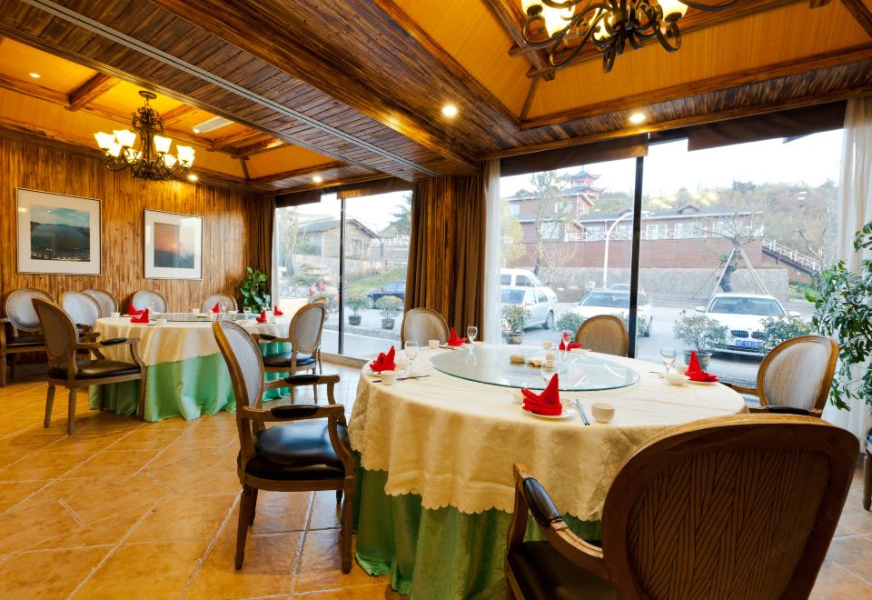 장난 톈츠 홀리데이 리조트 전경