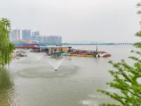 Yueyang Jinda Yunlai Hotel (Yueyanglou District Yueyang Railway Station) โรงแรมในเย้ว์หยาง