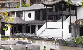 Gongxili-Xijian Hotel-Kunming Dongfeng East Road Dashuying Metro Station