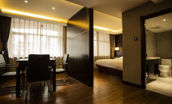 Fujinyi Business Hotel