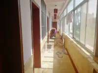 Yulin Feeling Theme Hotel