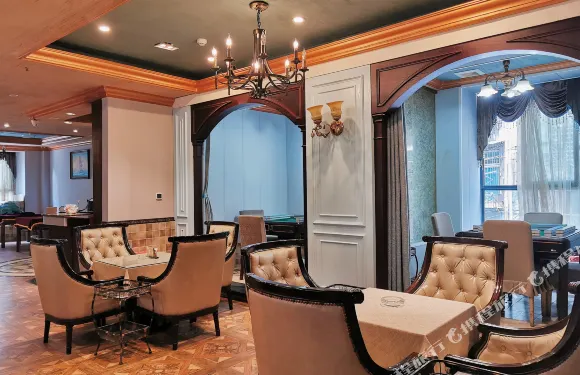 坤龍商務酒店（樂至縣政府店）