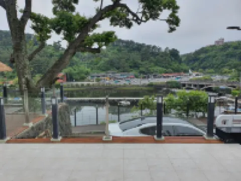 Cheonjiyeon Crystal Hotel