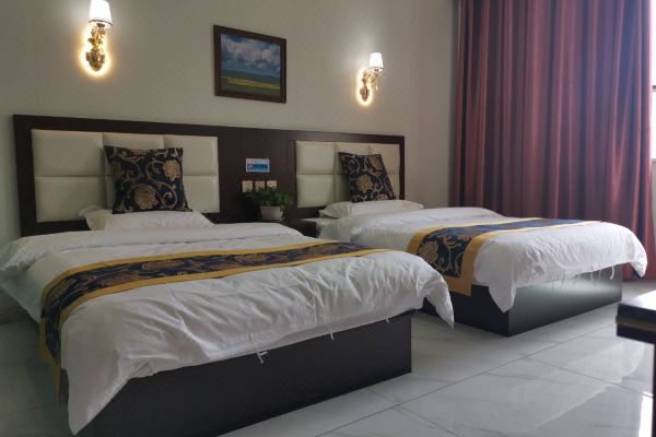 轮台五鑫精品酒店