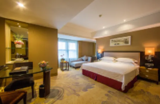 Aile Crown Holiday Hotel Hotels in Shishi