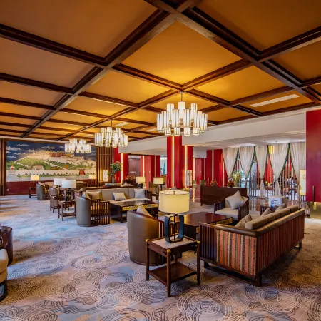 Nyetsang Grand Hotel