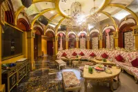 Aile Crown Holiday Hotel - bar