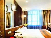 哈密禾禾中州国际饭店 - 大床房