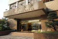 上海由由大飯店（仁濟東院塘橋地鐵站店） 恆大古玩茶城附近的飯店