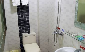 Anqing Huifu Home Hotel