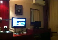 Jianshi Longxi Business Hotel
