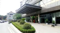 Hong Shan International Hotel - Mountain view