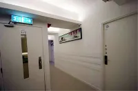 香港荃旅店 鄰近愉景新城購物商場的酒店