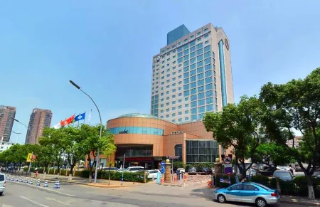 Dynasty Hotel