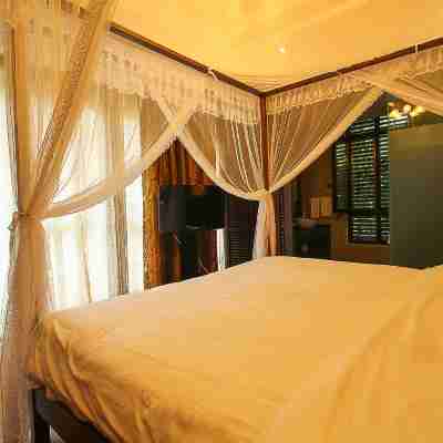 Jinyi Yazhouwan Holiday Villa Rooms