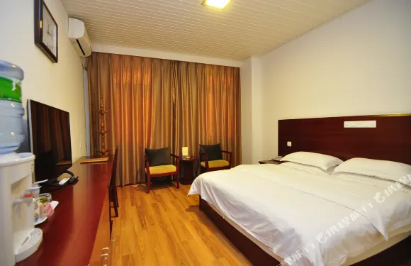 富民富璟龍酒店