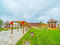 Zhangbei Xinsheng Manor Hotels near Zhongdu Original Grasslands Resort (Southeast Gate)
