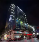 Cade Hotel (Nan'an Huahui Plaza)