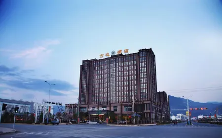 Fangda Hotel Отели рядом с достопримечательностью «Jianchuan Old Town»