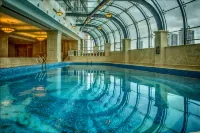 Jinghu Hotel - Pools