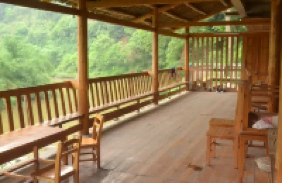 Sanjiang Yangjie Inn
