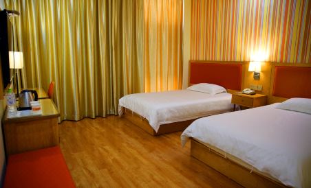 Home Inn (Zhangjiajie Tianmen Mountain Scenic Area Cableway Station) - Housity
