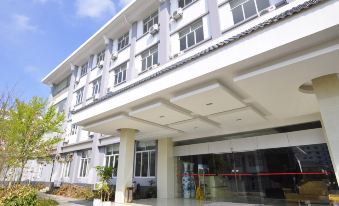 Shilin Meeting Center