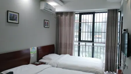 Yuxi March Tianlv Hotel Отели в г. Юнси