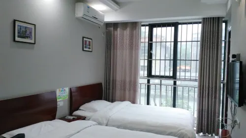 Yuxi March Tianlv Hotel Hotels in Yunxi