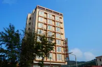 Shuangyue Bay Xingfu Inn - Inns
