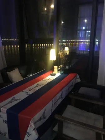 Taiyi. Pinwu Yanyun Hotel (Mifang Creative Park) Отели рядом со станцией Wenzhou Railway Station