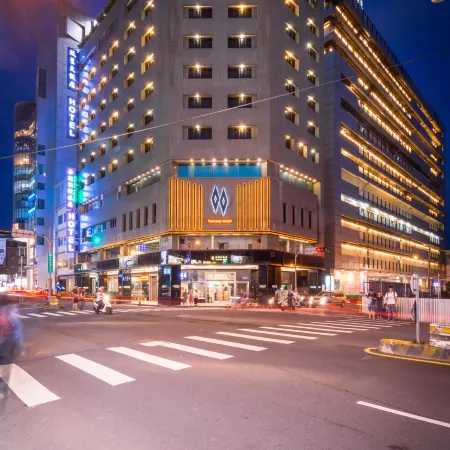 Twinstar Hotel Отели в г. Тайчжун