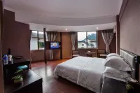 Wuyishan Shanshuiyue Hotel (Sangu Resort Area) - 2-Star