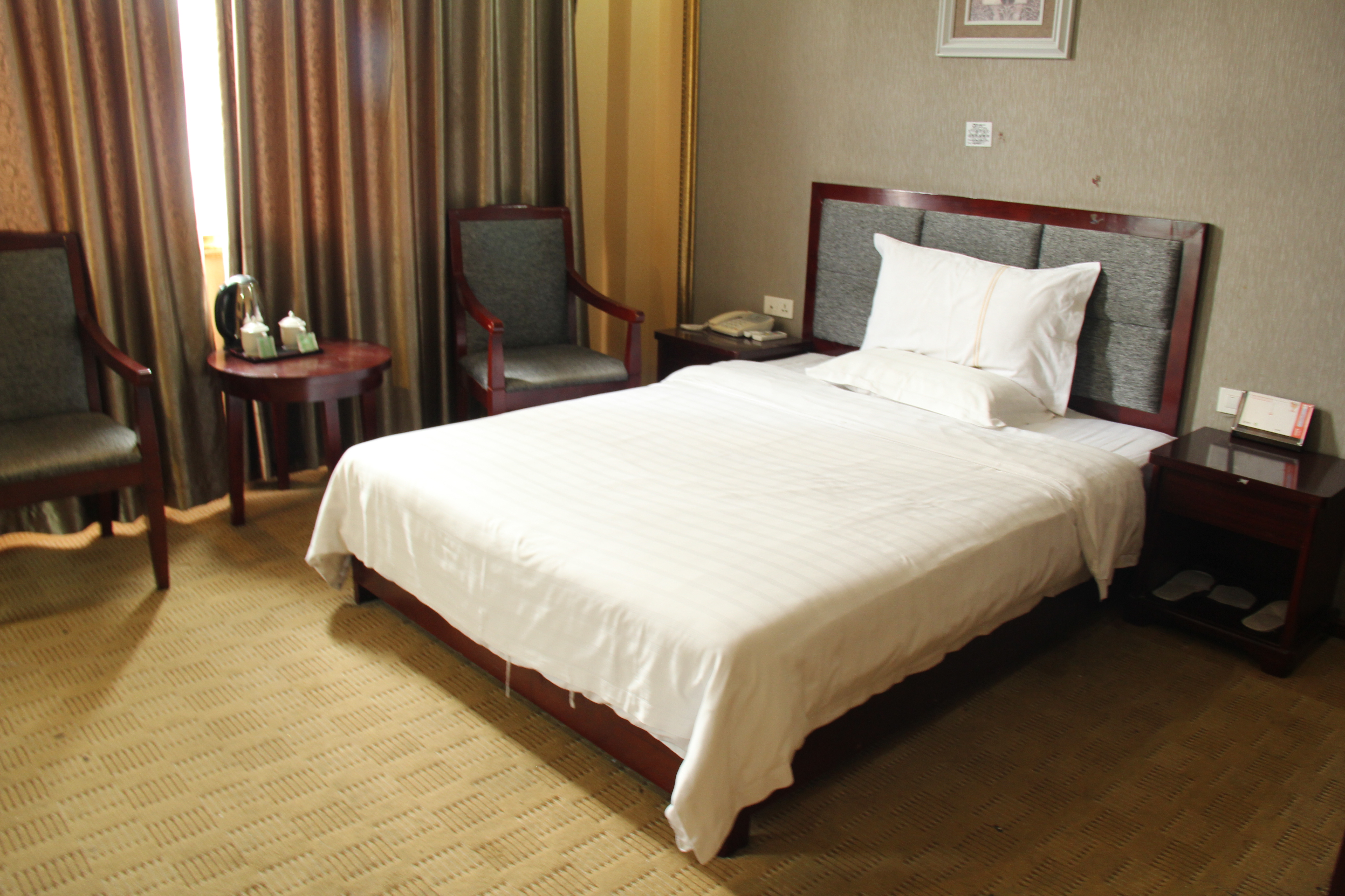 Jingtian Business Hotel Over view