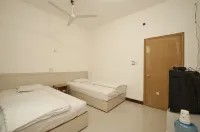 Yishui Hongfu Hotel