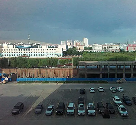 Huili Business Apartment (Jiayuguan Donghu Scenic Area Datang Food Street Branch)