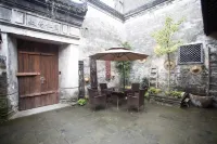 Flower Tree Hotel Отели рядом с достопримечательностью «Парк Чжоу»