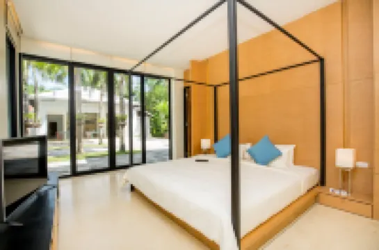 The Anda Mani Khaolak Beachfront Villas Hotels in Thai Mueang