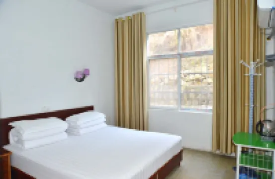 Lushan Shamen Sunshine Manor Farm Stay - 주차장