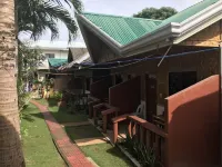 Alona Grove Tourist Inn