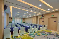 Holiday Inn Express SHENYANG TAWAN by IHG فنادق في شنيانغ