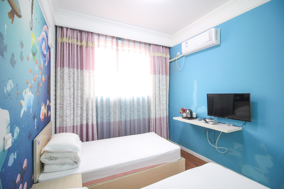 Bi'an Sunshine Theme Hotel Over view