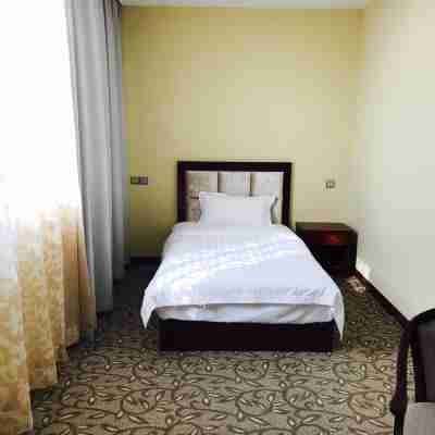 Chenyang Hotel Rooms