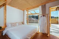 Tengchong Yujing Lake View Inn فنادق في تنغ تشونغ