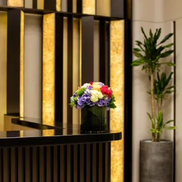 Burlington Hotel Отели рядом с достопримечательностью «Ван-Чай»