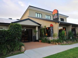 Best Western Bungil Creek Motel