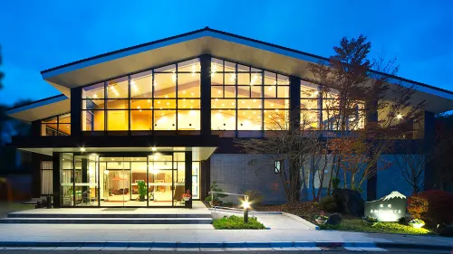 Motosu Phoenix Hotel Hotels in Minobu