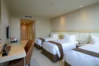 Aria Centra Surabaya Hotels in Surabaya