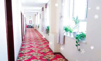 Luntai Xinya Express Hotel