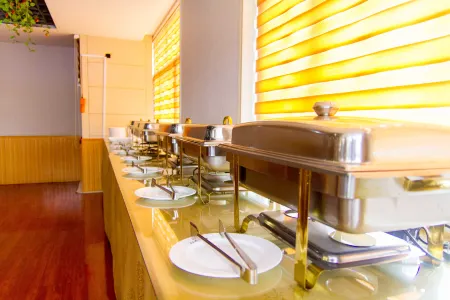 Linshu yadu Business Hotel